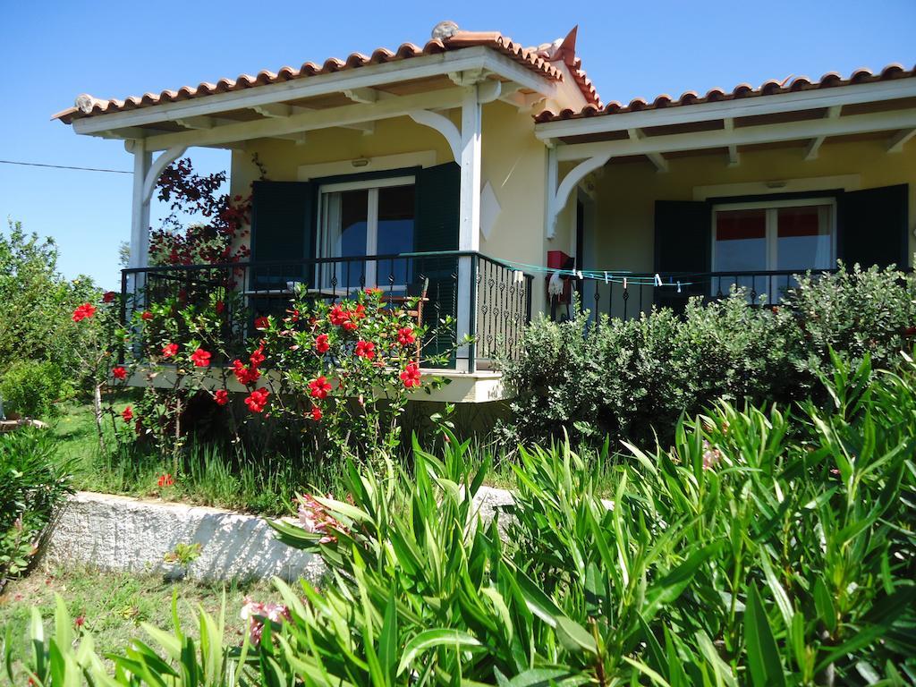 Muses Villas Finikounta Exterior photo